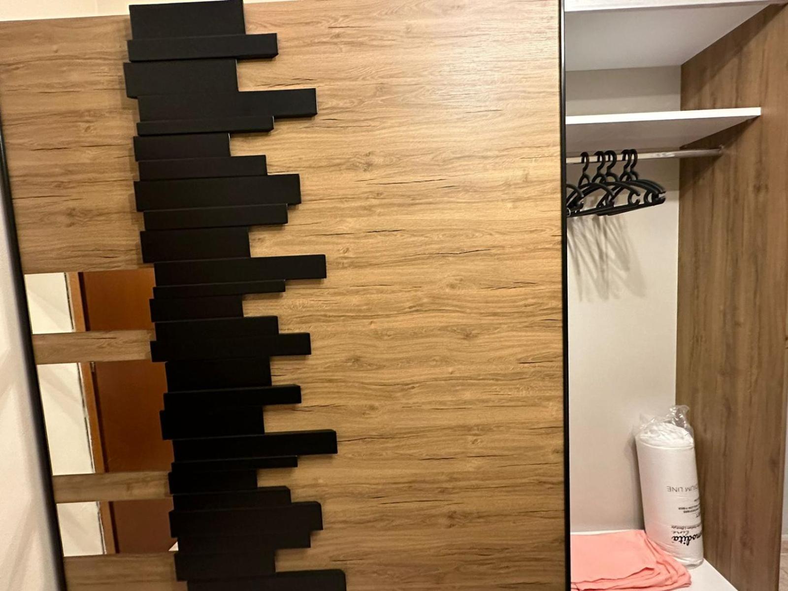 Esar Apartment Durres Bagian luar foto
